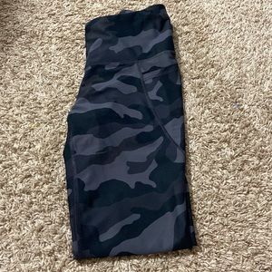 Womens high rise Old navy black and grey cami leggings